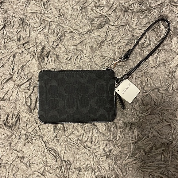 Brand New Coach Wallet - Picture 3 of 3